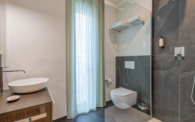 Icon H 206 Suite Micro-living