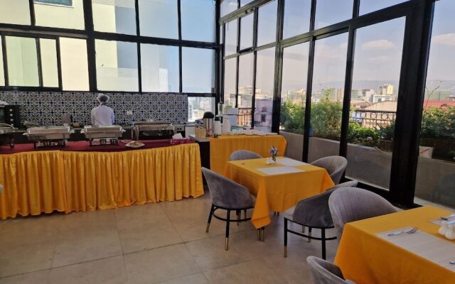 Zemilo hotel apartment