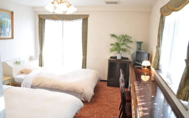 Green Hotel Rich Tokugawaen