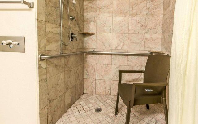 Sleep Inn & Suites