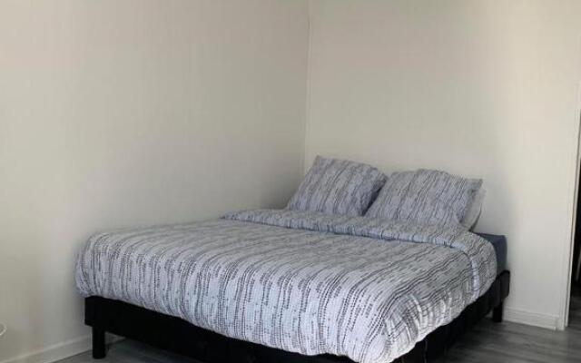 Appart 6 à 8 personnes proche centre parking gratuit