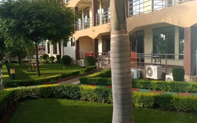 Morena Hotel