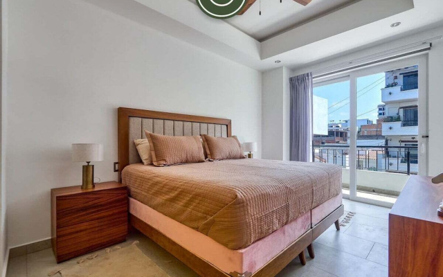 Amazing 2 BR Condo in Versalles - Rooftop Pool