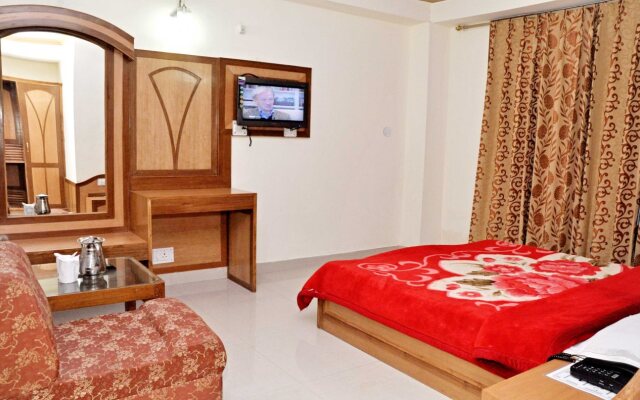 10692 Hotel Shubham