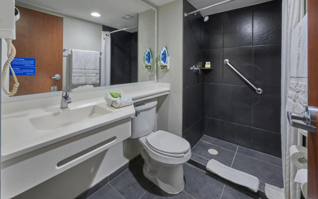 City Express by Marriott Salamanca