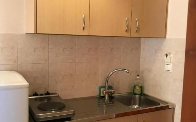 Irene Hotel & Studios - Beachfront