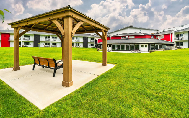 Quality Inn & Suites