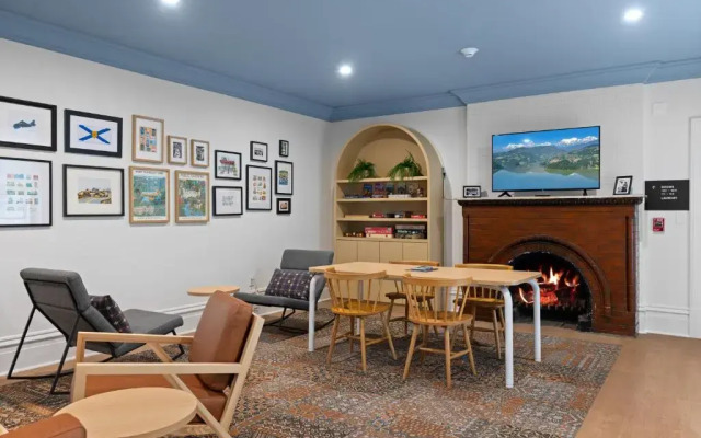 HI Hostelling International Hostel - Halifax