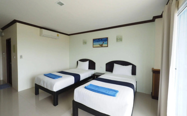 Sea Mountain Khanom Hotel