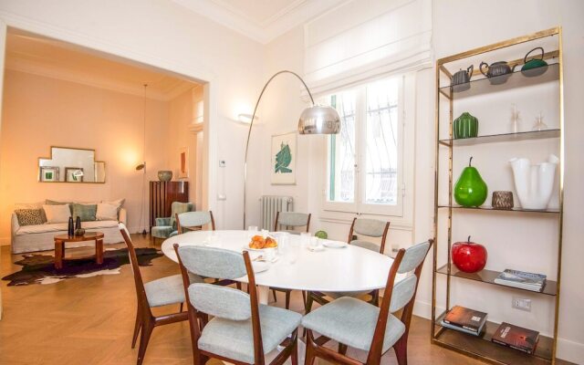 Raffaello Apartment by Firenze Prestige