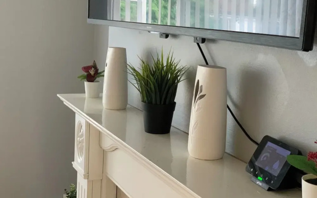 3 Bedroom Cozy House in Reading