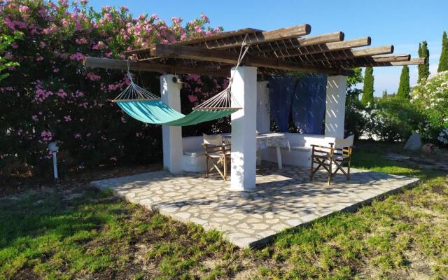 Traditional House Marivilla