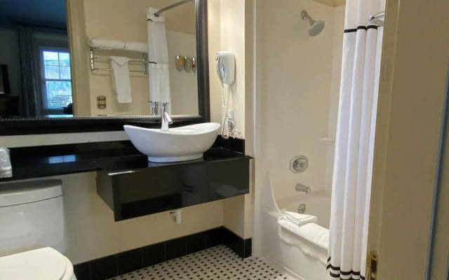 Columbia Gorge Hotel and Spa