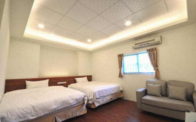Luti Sea Shore Hotel