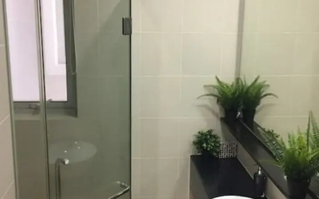 Marc Residence B12-03 by SYNC