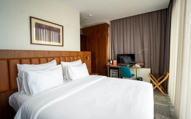Numi Hotel