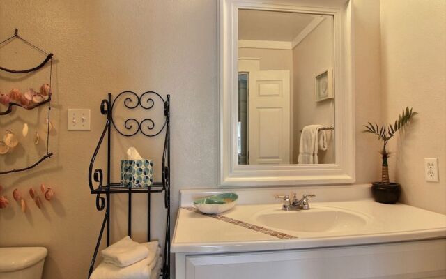 The Islander - 2 Br condo