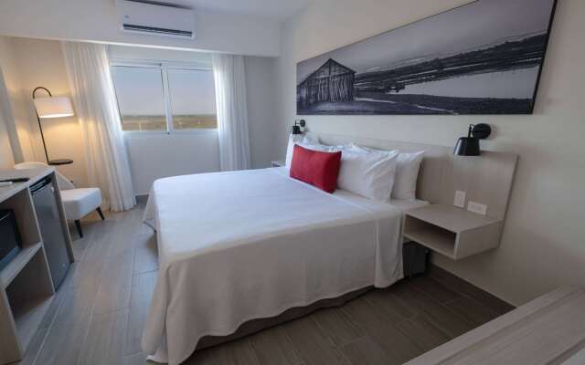 Super 8 By Wyndham Manzanillo