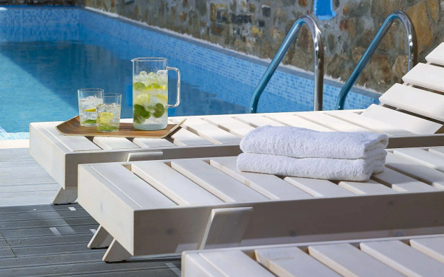 Mistral Bay Hotel