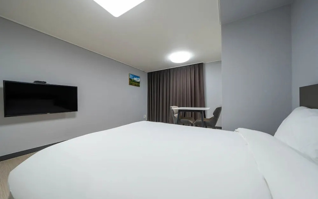 Myeongga Ubleth Hotel
