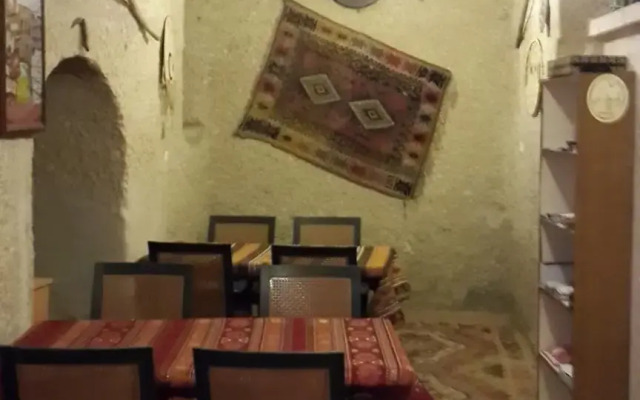 Ali's Guest House