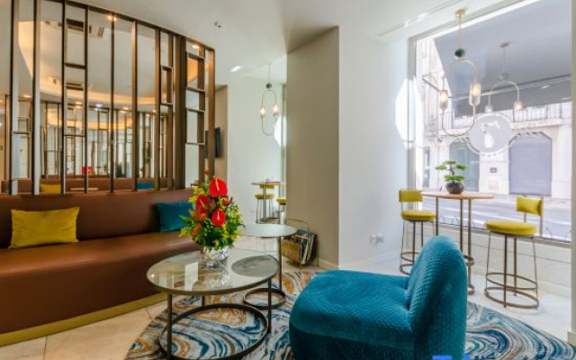 The 7 Hotel, Suites, Studios & Apartments
