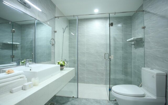 Ruby Phu My Hung Hotel