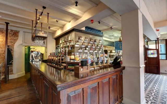Publove @ Exmouth Arms Euston