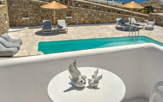 Senses Luxury Villas & Suites