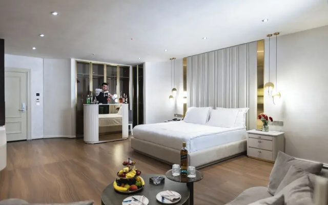 Grand Opera Hotel & Casino & Spa