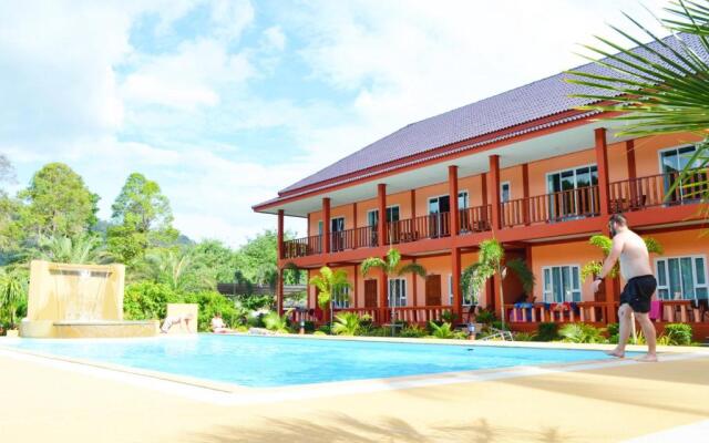 Peaceful Resort Koh Lanta