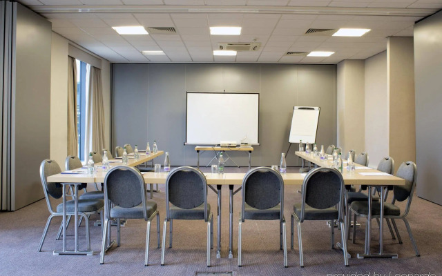 Holiday Inn Express Rotherham North by IHG