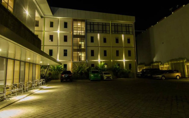 Urban Styles Hitz Kuta
