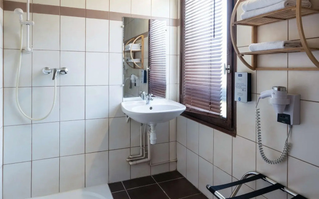 Hôtel Kyriad Caen Sud - Ifs