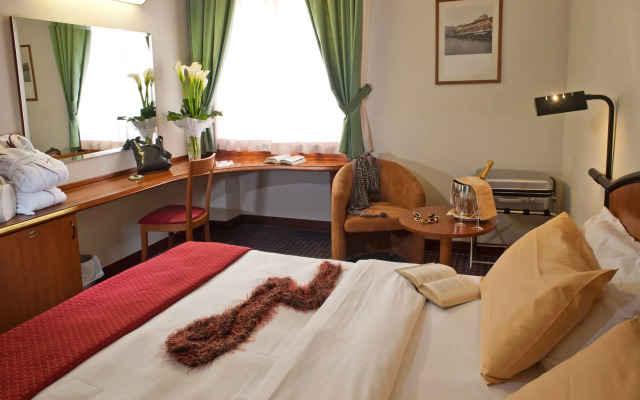 Cavallo Hotel Verona Est