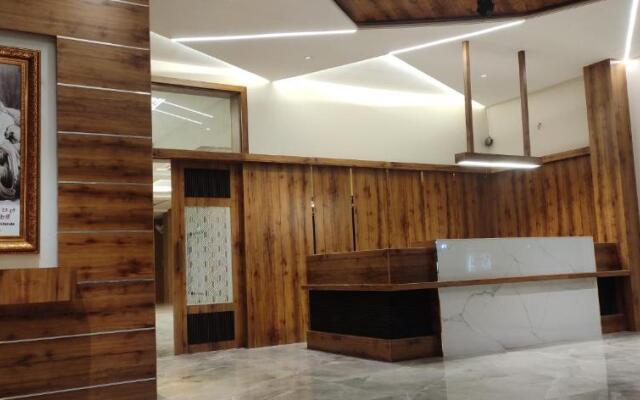 Hotel 9 Coin