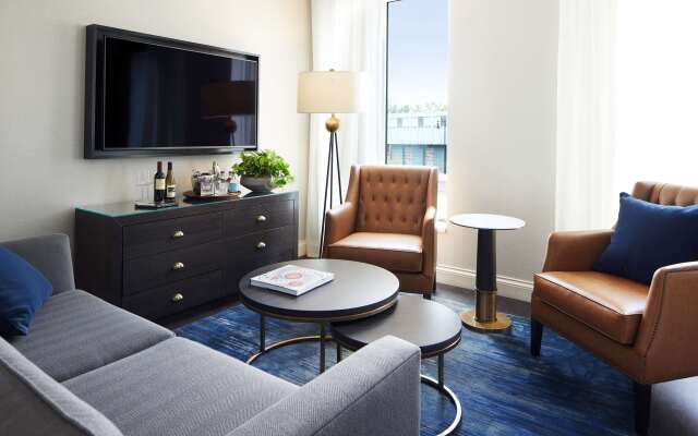 The Whitney Hotel