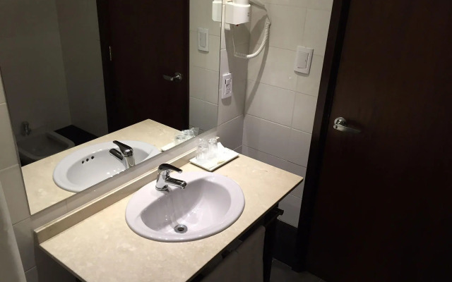 Crystal Tower Hotel