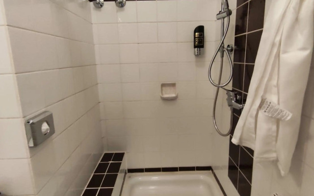 Gästehaus am Bahnhof , kontaktloser 24 Self Check In