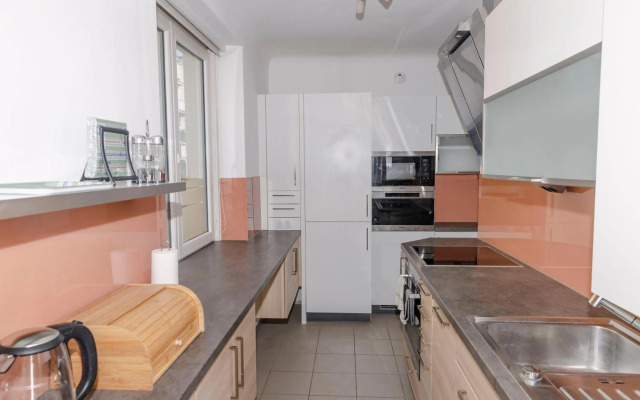 Beautiful 2-bedroom apartment near Schönbrunn