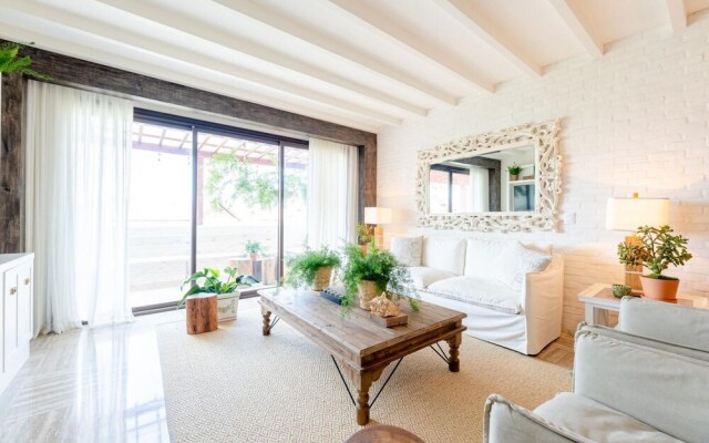 Classic and Unique Portillo 2BR Apartment