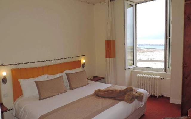 Hôtel Aux Tamaris - Vue Mer