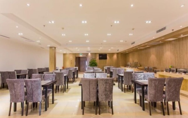 Jinjiang Metropolo Hoteltaiyuanshimao Center