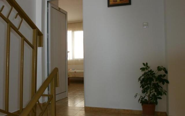 Kupenova Guest House