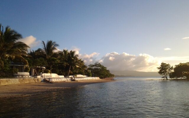Casa de la Playa Beach Resort