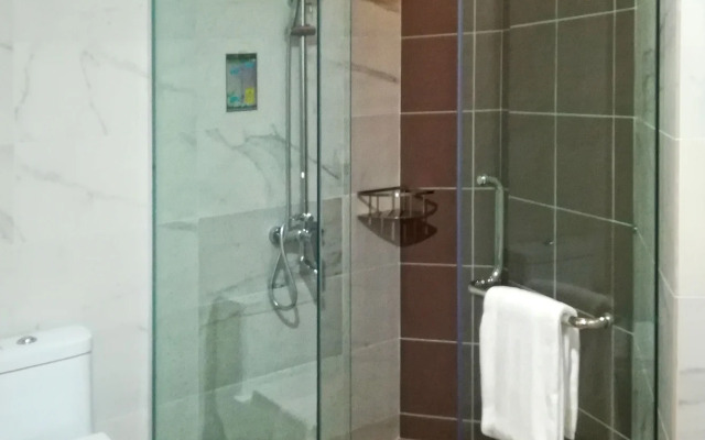 The Loft Plaza Hotel