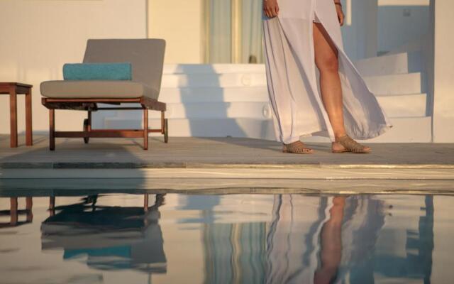 Naxos Infinity Villa and Suites