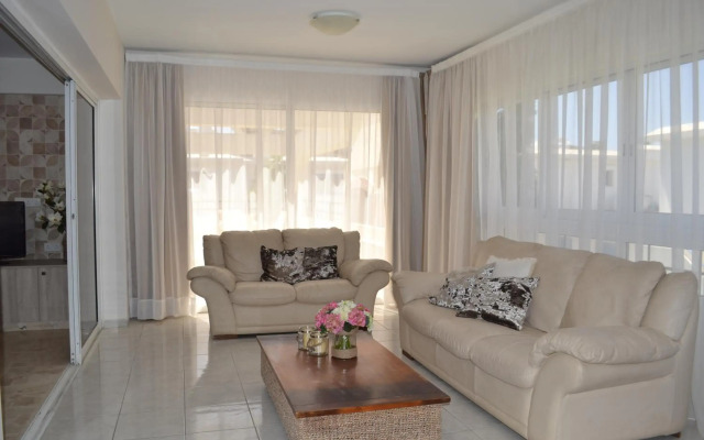 Marianna Annex