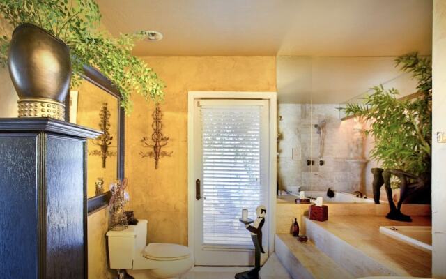 Ellen's Paradise Retreat