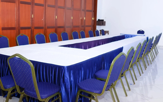 Sunrise Resort Apartments & Spa